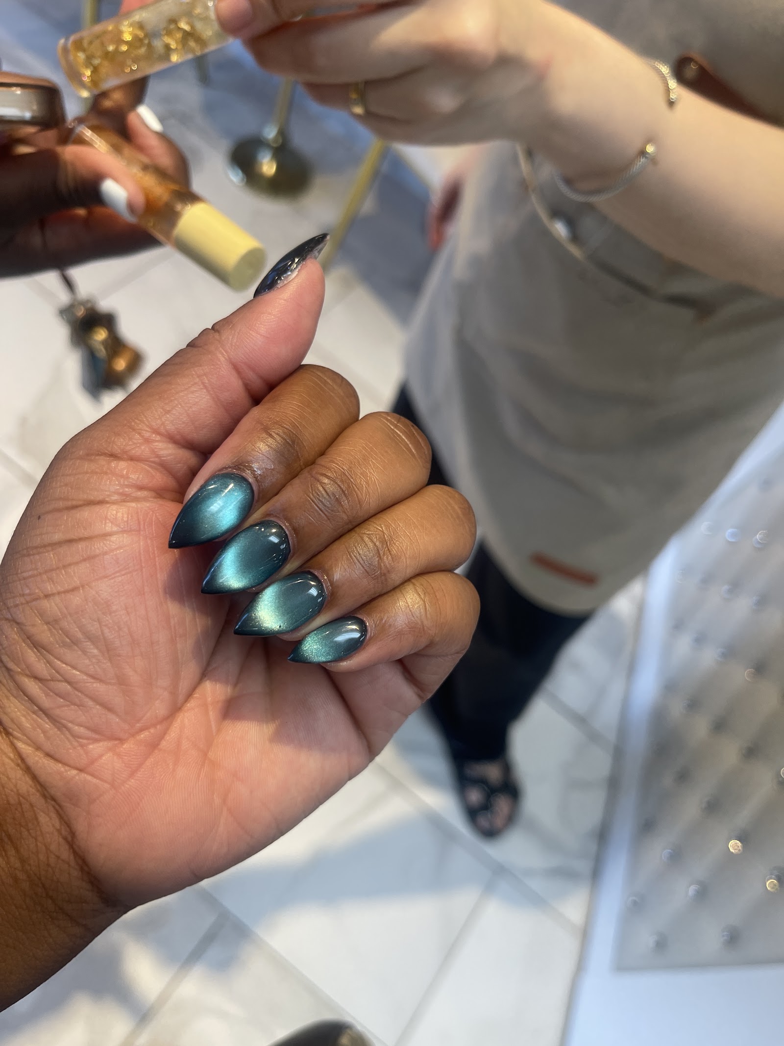 Sun Nails & Spa nail photo 1